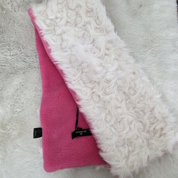 NEW Heurueh Faux Fur Hybrid Pull Through Scarf Pink White - Picture 11 of 11
